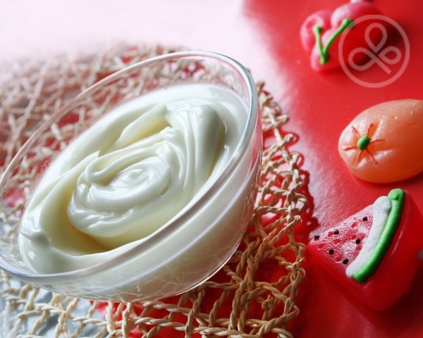 Рецепты домашней косметики (фото 1): Йогурт для тела - aromashka.ru