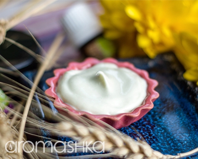 Рецепты домашней косметики (фото 2): Крем для сухой кожи рук - aromashka.ru