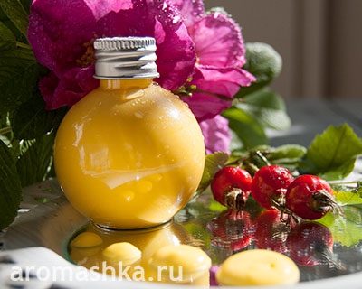 Рецепты домашней косметики (фото 2): Крем-молочко для тела ШИПОВНИК И ФРАГОНИЯ - aromashka.ru