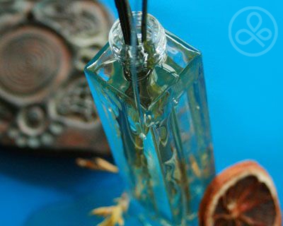 Рецепт домашней косметики Масляная смесь для жирных волос