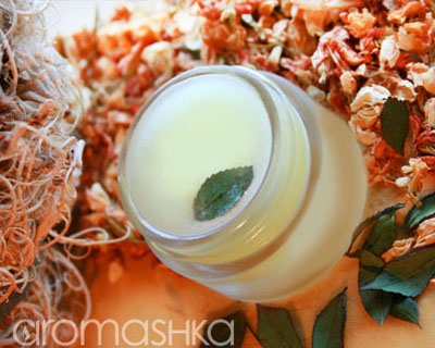 Рецепты домашней косметики (фото 2): Мягкие масляные духи - aromashka.ru