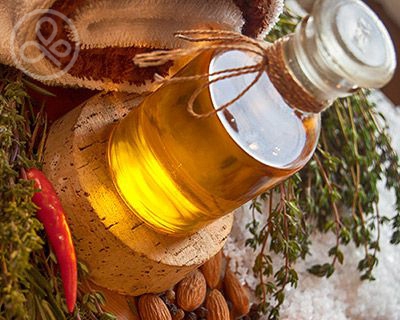 Рецепт домашней косметики Согревающее масло для ножных ванночек
