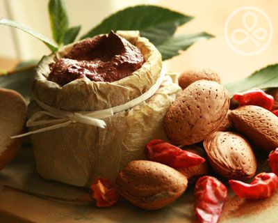 Рецепт домашней косметики Тонизирующая антицеллюлитная маска