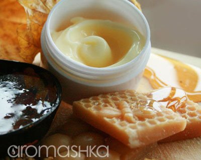 Рецепты домашней косметики (фото 1): Успокаивающий медовый крем - aromashka.ru